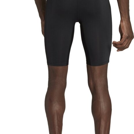 adidas_tf_shrt_tight_m_cow_hide_syrah_hp0618_000_3713.jpg adidas_tf_shrt_tight_m_cow_hide_syrah_hp0618_000_3713.jpg