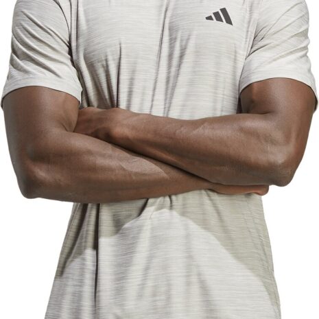 adidas_tr_es_stretch_t_cow_hide_syrah_ic7416_000_7147.jpg adidas_tr_es_stretch_t_cow_hide_syrah_ic7416_000_7147.jpg