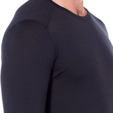 icebreaker_m_200_oasis_ls_crewe_black_104365_001_5188.jpg icebreaker_m_200_oasis_ls_crewe_black_104365_001_5188.jpg