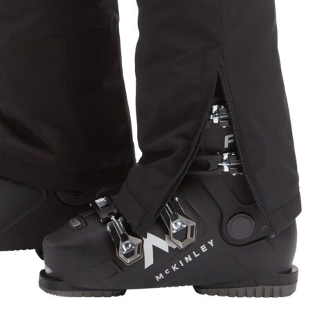 mckinley_he_hose_didi_mn_black_night_294352_057_4143.jpg mckinley_he_hose_didi_mn_black_night_294352_057_4143.jpg