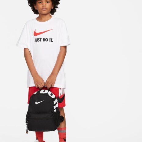 nike_y_nk_brsla_jdi_mini_bkpk_black_dr6091_010_5714.jpg nike_y_nk_brsla_jdi_mini_bkpk_black_dr6091_010_5714.jpg