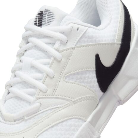 nike_w_court_lite_4_white_metallic_fd6575_100_9220.jpg nike_w_court_lite_4_white_metallic_fd6575_100_9220.jpg