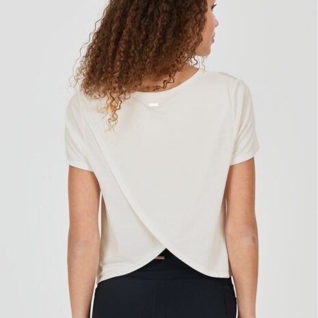 athlecia_sisith_w_s_s_tee_white_ea233349_1002_4925.jpg athlecia_sisith_w_s_s_tee_white_ea233349_1002_4925.jpg