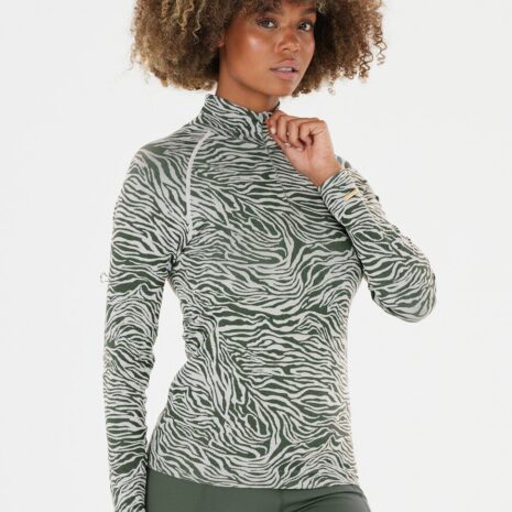 athlecia_ralphie_w_seamless_midlayer_pi_ea233318_4001_3219.jpg athlecia_ralphie_w_seamless_midlayer_pi_ea233318_4001_3219.jpg