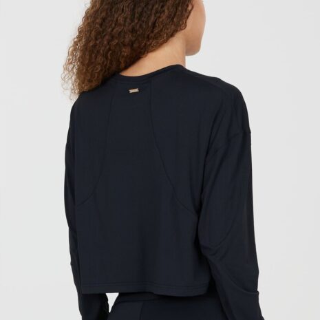 athlecia_offner_w_l_s_tee_tofu_ea233340_1124_4801.jpg athlecia_offner_w_l_s_tee_tofu_ea233340_1124_4801.jpg