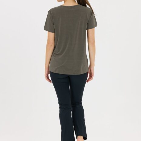 athlecia_lizzy_w_slub_s_s_tee_gunmetal_ea201291_1013_6603.jpg athlecia_lizzy_w_slub_s_s_tee_gunmetal_ea201291_1013_6603.jpg