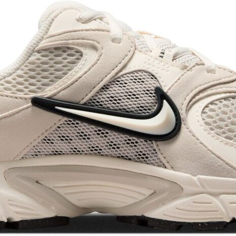 nike_w_v5_rnr_white_metallic_silve_ii6294_100_1140.jpg nike_w_v5_rnr_white_metallic_silve_ii6294_100_1140.jpg