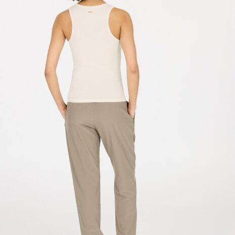 athlecia_tinashe_w_halterneck_rib_top_v_ea251308_1207_6562.jpg athlecia_tinashe_w_halterneck_rib_top_v_ea251308_1207_6562.jpg